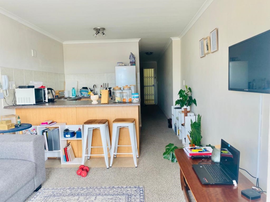 To Let 1 Bedroom Property for Rent in Salt River Western Cape